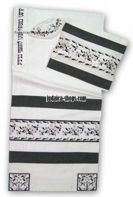 Rikmat Elimelech - Embroidered Wild Silk Tallit – 'Hadas'